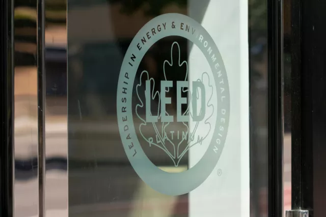 LEED certificatee